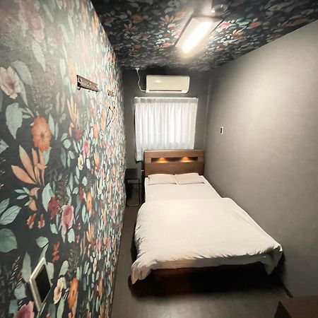 Hotel Sunplaza 2 Annex Осака Екстериор снимка